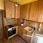 Bright & Cozy- 2br With Private Parking Appartement *