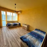 Apartament Bright & Cozy- 2br With Private Parking